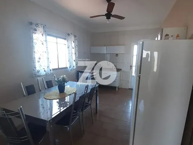 Casa com 250m² 2 quartos e 1 banheiro, à venda, no bairro Jardim Godoy em Bauru