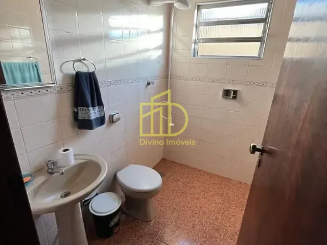 Casa com 300m² 4 quartos e 1 banheiro, à venda, no bairro Jardim Vera Cruz em Sorocaba