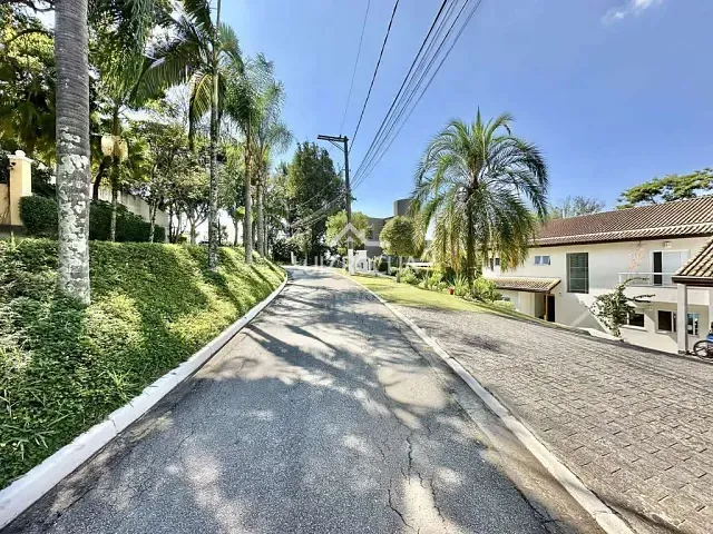 Casa com 1001m² 5 quartos e 7 banheiros, à venda, no bairro Residencial Euroville em Carapicuíba