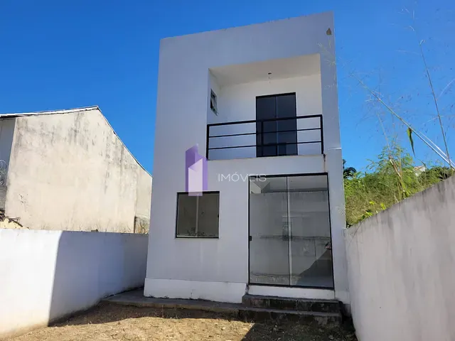 Casa 4 quartos e 3 banheiros, à venda, no bairro Maravista em Niterói