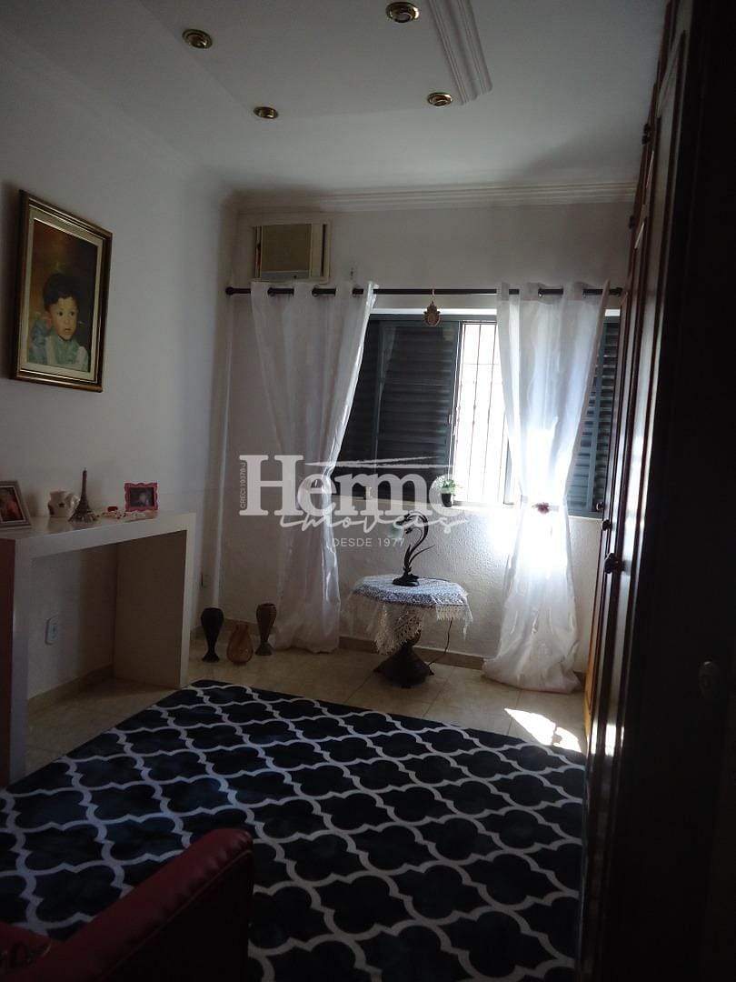 Casa, 4 quartos, 334 m² - Foto 13