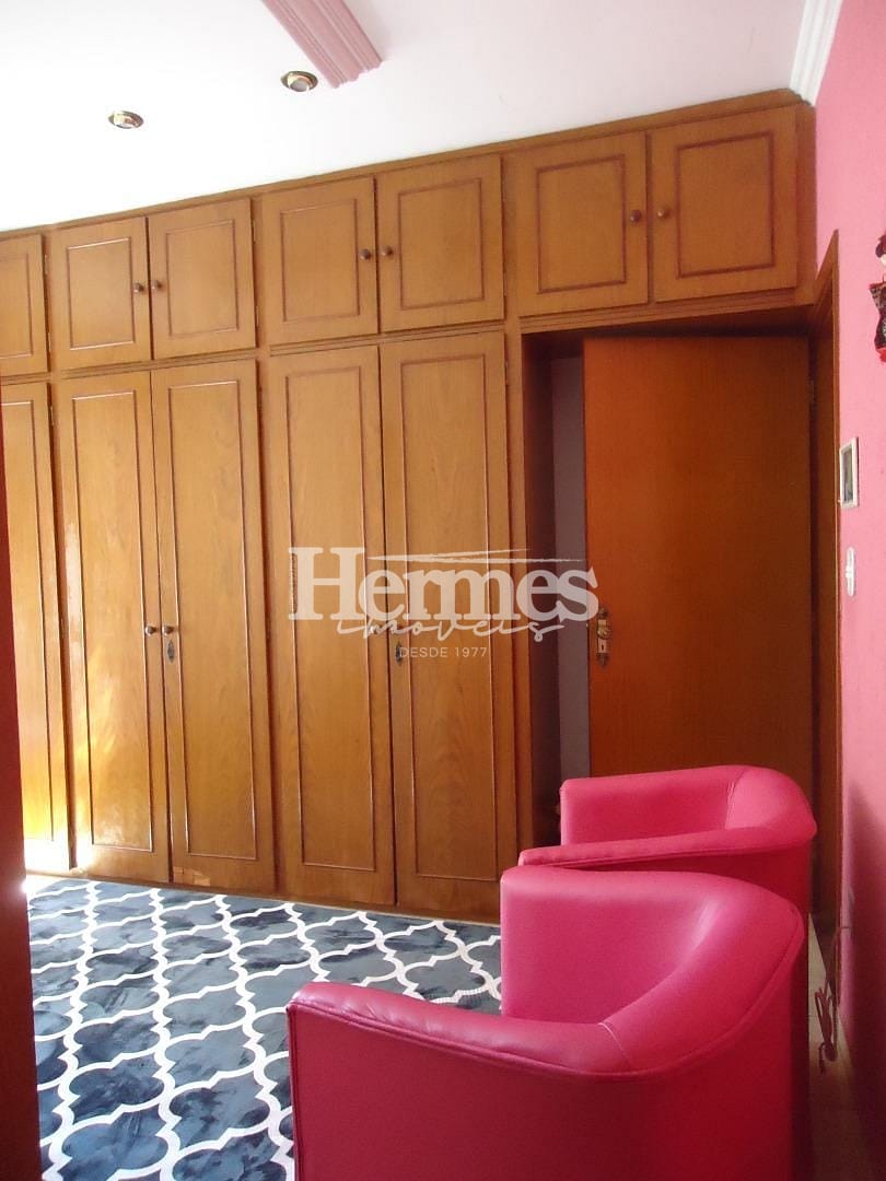 Casa, 4 quartos, 334 m² - Foto 23