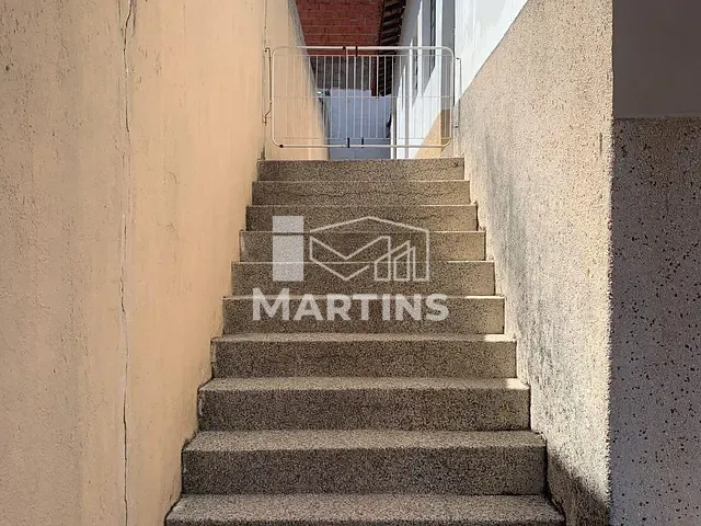 Casa 2 quartos e 1 banheiro, para alugar, no bairro Jardim Nadir em São Paulo