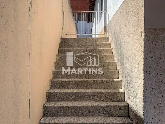 Casa 2 quartos e 1 banheiro, para alugar, no bairro Jardim Nadir em São Paulo