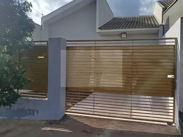 Casa com 149m² 3 quartos e 1 banheiro, à venda, no bairro Jardim Monte Carlo em Rolândia