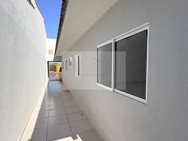 Casa com 149m² 3 quartos e 1 banheiro, à venda, no bairro Jardim Monte Carlo em Rolândia