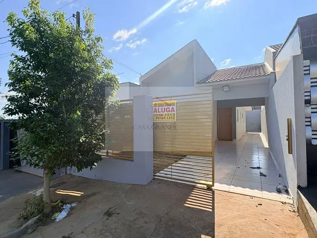 Casa com 149m² 3 quartos e 1 banheiro, à venda ou para alugar, no bairro Jardim Monte Carlo em Rolândia