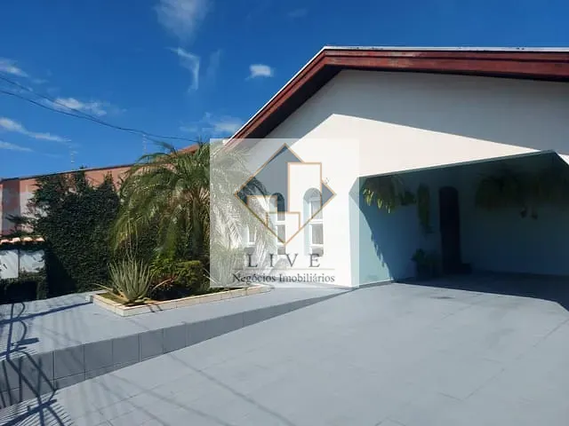 Casa 2 quartos e 1 banheiro, à venda, no bairro Cidade Jardim II em Americana