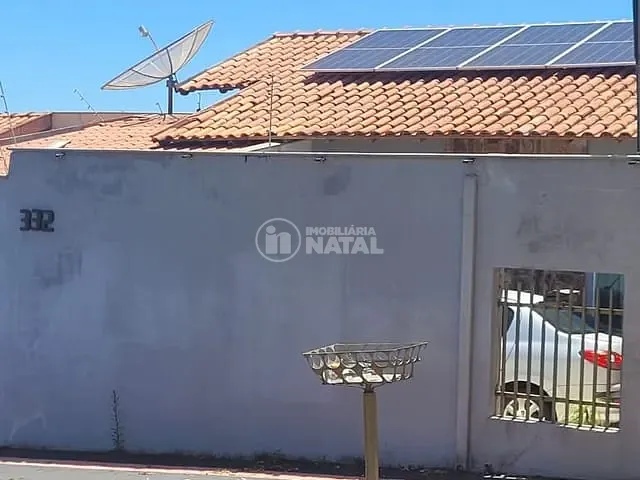 Casa com 250m² 3 quartos e 2 banheiros, à venda, no bairro Parque Residencial Michael Licha em Londrina