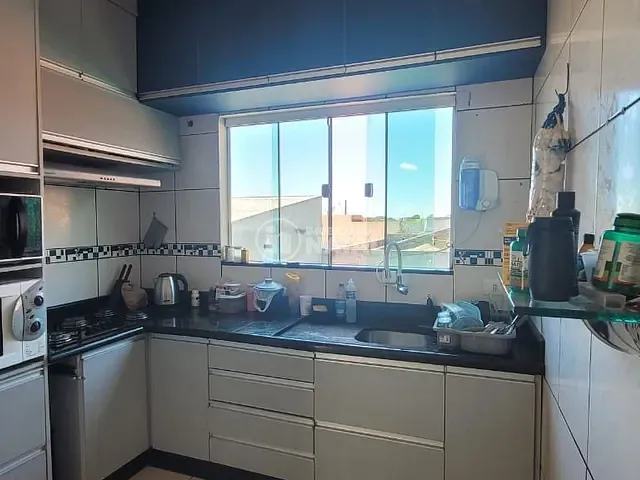 Casa com 250m² 3 quartos e 2 banheiros, à venda, no bairro Parque Residencial Michael Licha em Londrina