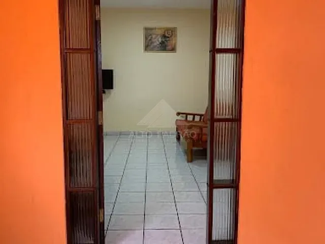 Casa com 250m² 3 quartos e 3 banheiros, à venda, no bairro Jardim São Judas em Mauá