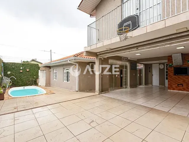 Casa com 185m² 5 quartos e 4 banheiros, à venda, no bairro Santa Quitéria em Curitiba