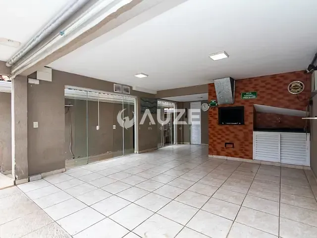 Casa com 185m² 5 quartos e 4 banheiros, à venda, no bairro Santa Quitéria em Curitiba