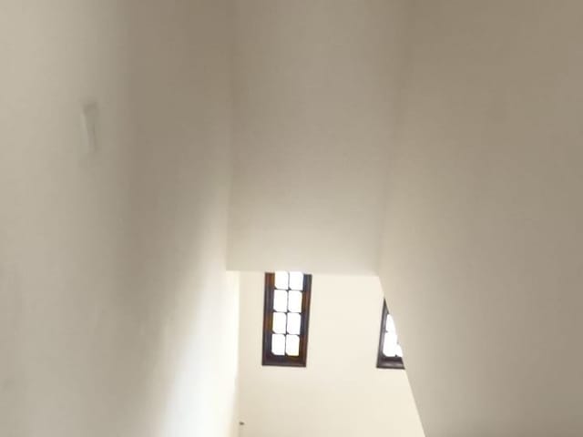 Casa 2 quartos e 2 banheiros, para alugar, no bairro Extensão do Bosque em Rio das Ostras