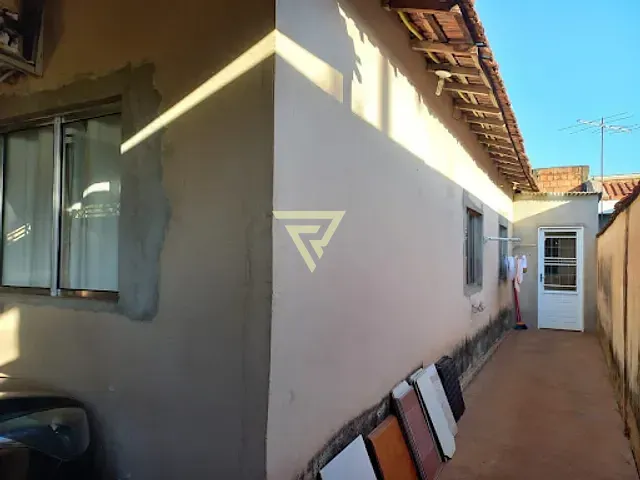 Casa com 200m² 3 quartos e 2 banheiros, à venda, no bairro Quintino Facci II em Ribeirão Preto