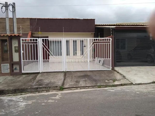 Casa 2 quartos e 1 banheiro, à venda, no bairro Jardim Bela Vista em Pinheiral