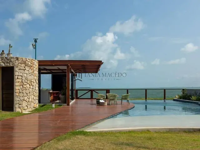Casa com 1200m² 5 quartos e 7 banheiros, à venda, no bairro Serrambi em Ipojuca