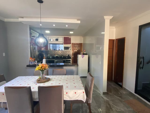 Casa com 360m² 3 quartos e 3 banheiros, à venda, no bairro Baixo Grande em São Pedro da Aldeia