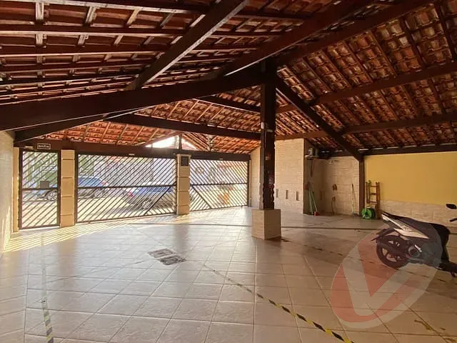 Casa com 92m² 2 quartos e 2 banheiros, à venda, no bairro Real em Praia Grande