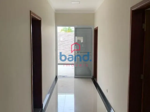 Casa com 250m² 3 quartos e 4 banheiros, à venda, no bairro Centro em Porto Feliz