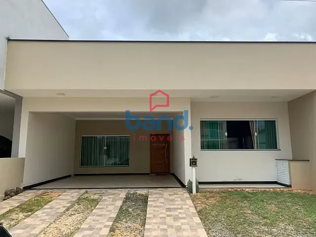 Casa com 250m² 3 quartos e 4 banheiros, à venda, no bairro Centro em Porto Feliz
