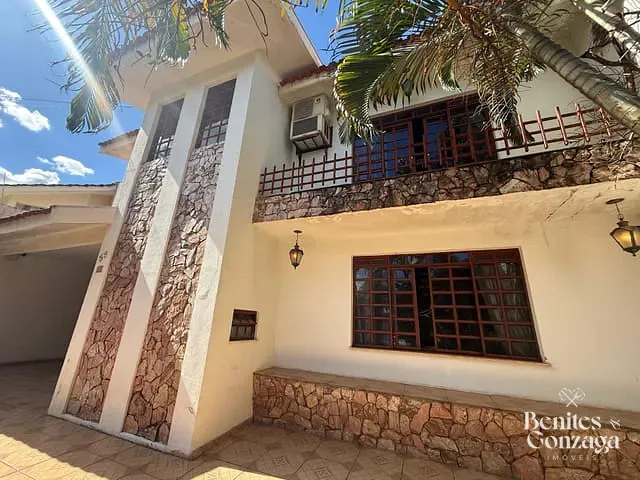 Casa com 344m² 4 quartos e 5 banheiros, à venda, no bairro Jardim Novo Horizonte em Maringá