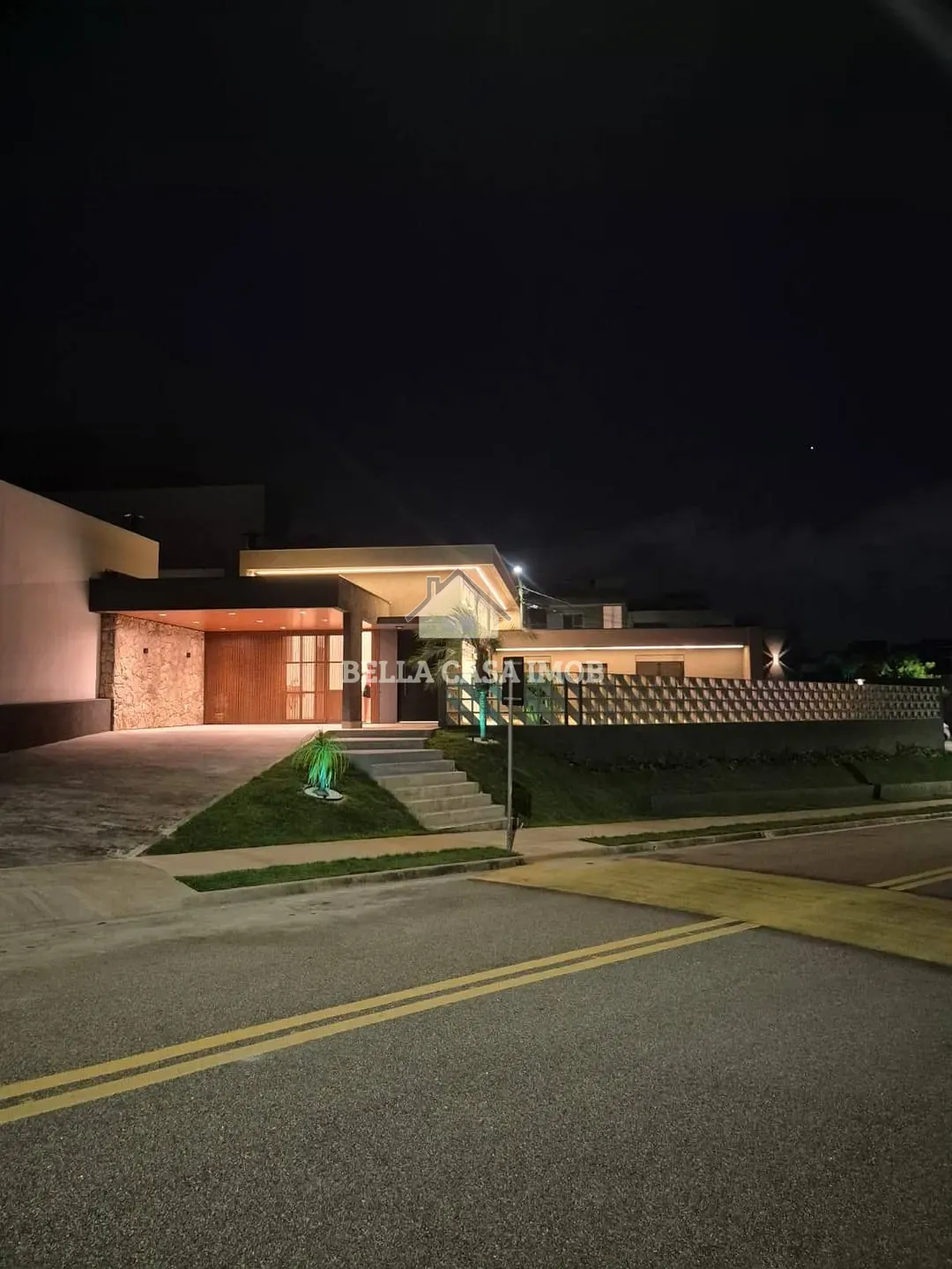 Casa, 3 quartos, 185 m² - Foto 1