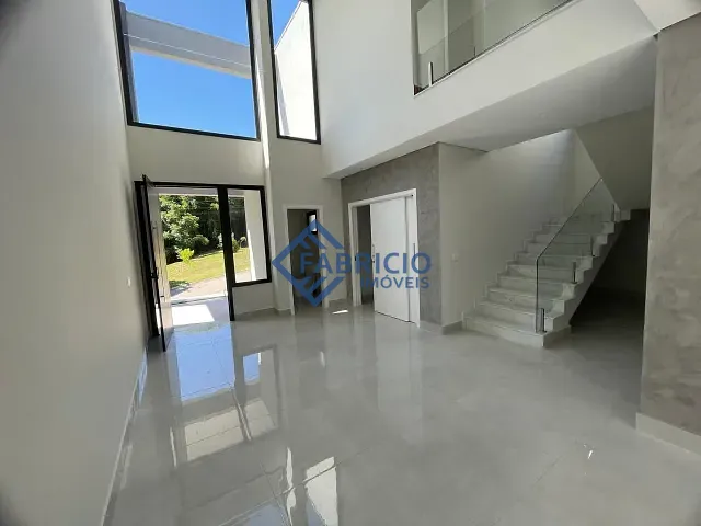 Casa com 480m² 3 quartos e 2 banheiros, à venda, no bairro Condomínio Reserva dos Vinhedos em Louveira