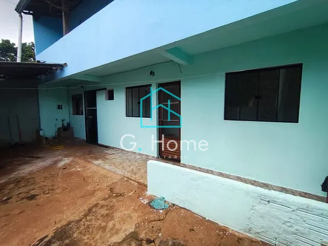 Casa com 250m² 2 quartos e 1 banheiro, para alugar, no bairro Franciscato em Londrina
