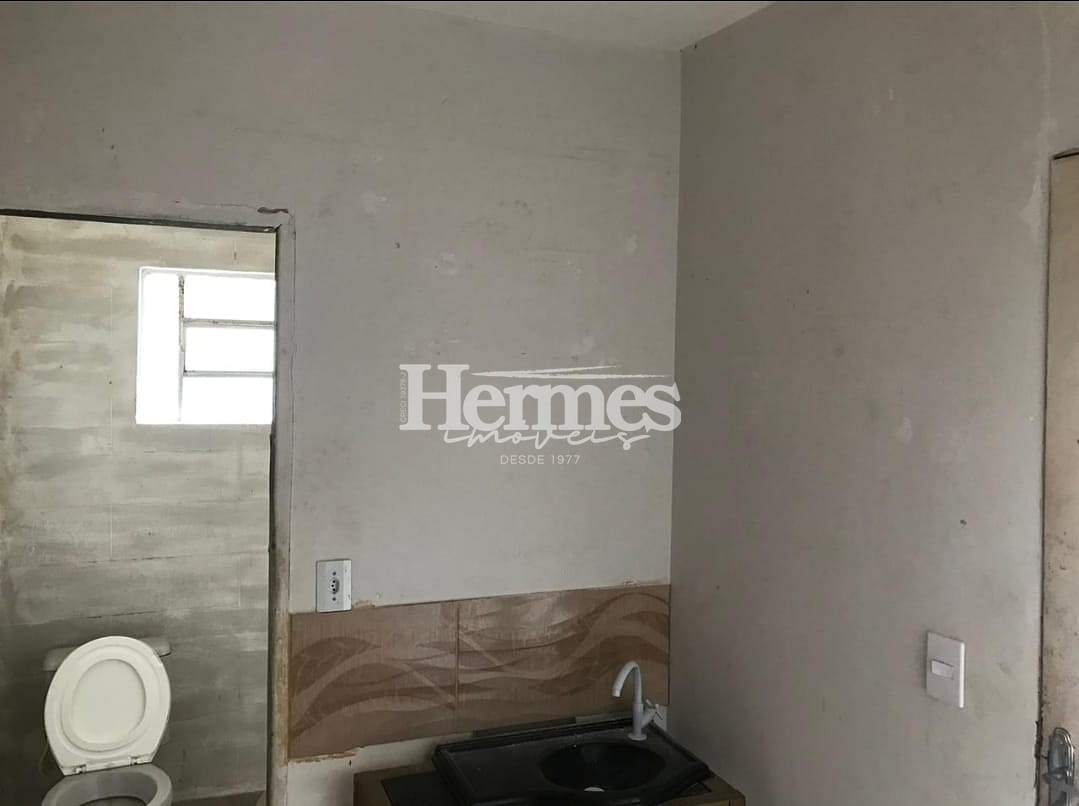 Casa à venda com 2 quartos, 60m² - Foto 10