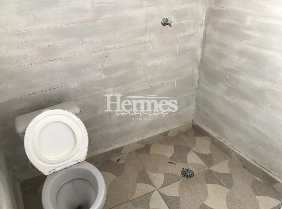 Casa à venda com 2 quartos, 60m² - Foto 11