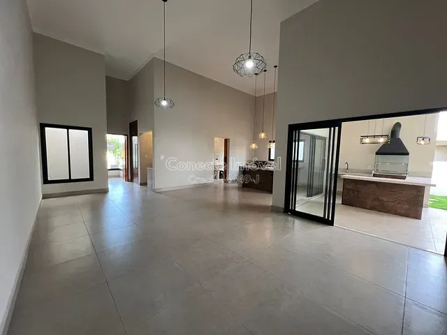 Casa com 360m² 3 quartos e 3 banheiros, à venda, no bairro Residencial Portal do Sol em Holambra