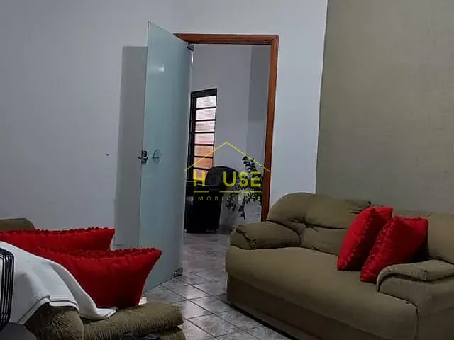 Casa com 483m² 3 quartos e 1 banheiro, à venda, no bairro Vila América em Votuporanga
