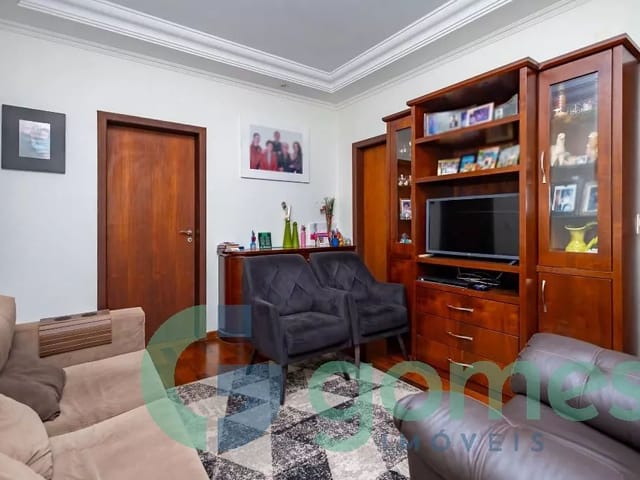 Prédio com 468m², à venda, no bairro Alto da XV em Curitiba