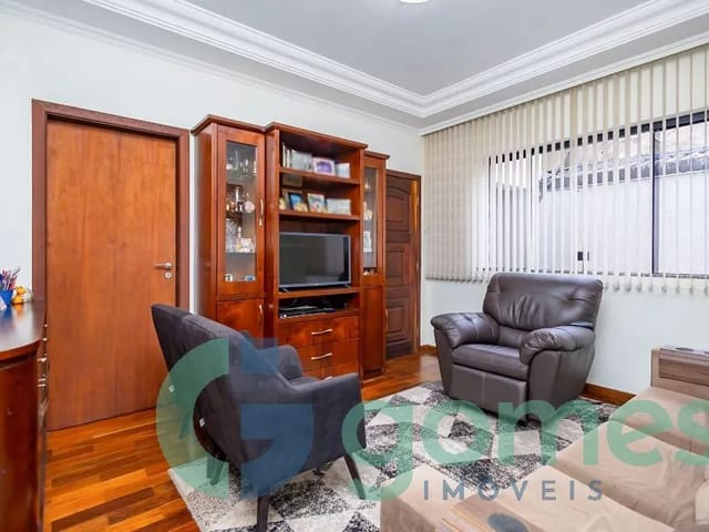 Prédio com 468m², à venda, no bairro Alto da XV em Curitiba