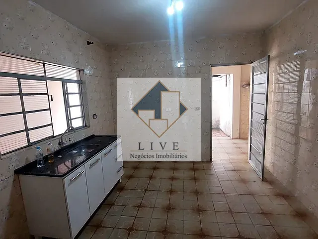 Casa 3 quartos e 2 banheiros, à venda, no bairro Vila Mollon IV em Santa Bárbara D'Oeste