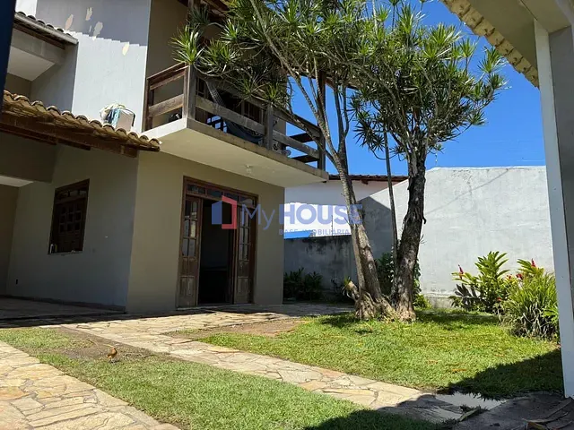 Casa 6 quartos e 4 banheiros, à venda, no bairro São Francisco em Ilhéus
