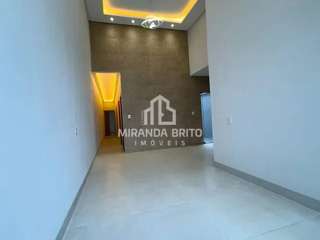 Casa 3 quartos e 2 banheiros, à venda, no bairro Parque Itatiaia em Aparecida de Goiânia
