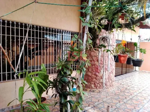 Casa 3 quartos e 1 banheiro, à venda, no bairro Jardim Campos Elíseos em Campinas