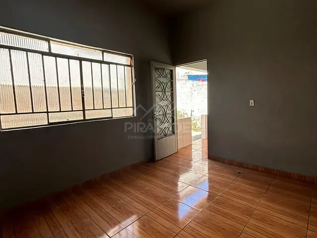 Casa 1 quarto e 1 banheiro, para alugar, no bairro Parque Pinheiros em Poços de Caldas