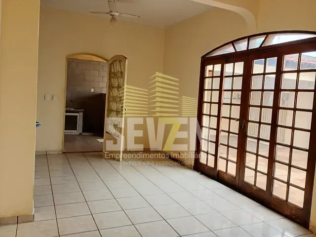 Casa com 199m² 3 quartos e 3 banheiros, à venda, no bairro Vila Seabra em Bauru