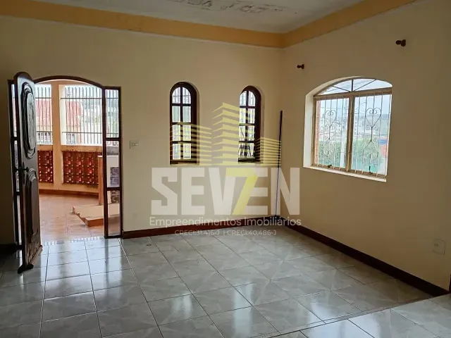 Casa com 199m² 3 quartos e 3 banheiros, à venda, no bairro Vila Seabra em Bauru