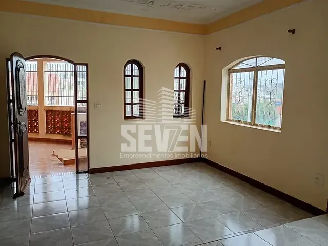 Casa com 199m² 3 quartos e 3 banheiros, à venda, no bairro Vila Seabra em Bauru