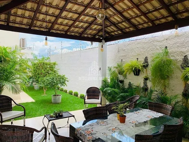 Casa com 238m² 3 quartos e 4 banheiros, à venda, no bairro Ribeirão do Lipa em Cuiabá