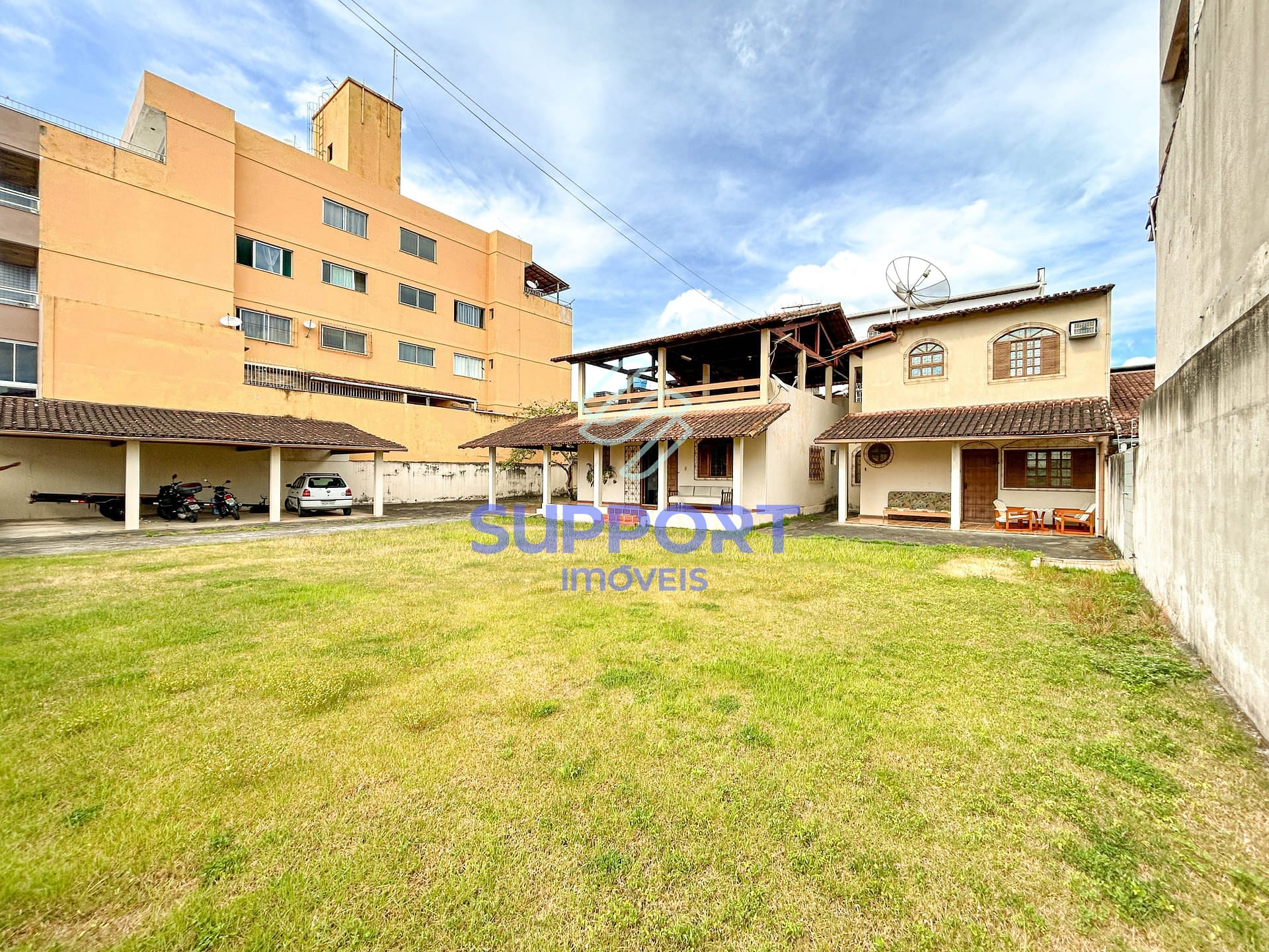 Casa à venda com 5 quartos, 720m² - Foto 3