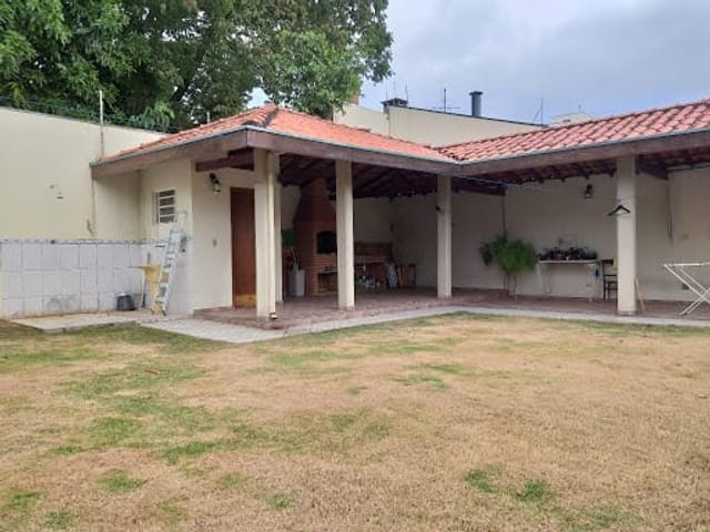 Foto do Casa - Ótima casa para clinica médica em Avenida à venda, 250 m² por R$ 1.750.000 - Jardim das Nações - Taubaté/SP | Venter imoveis