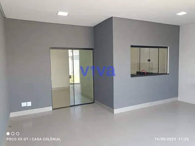 Casa 3 quartos e 2 banheiros, à venda, no bairro Nova Cidade em Aparecida de Goiânia