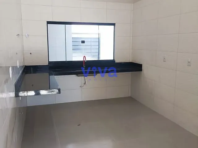 Casa 3 quartos e 2 banheiros, à venda, no bairro Nova Cidade em Aparecida de Goiânia