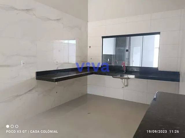 Casa 3 quartos e 2 banheiros, à venda, no bairro Nova Cidade em Aparecida de Goiânia