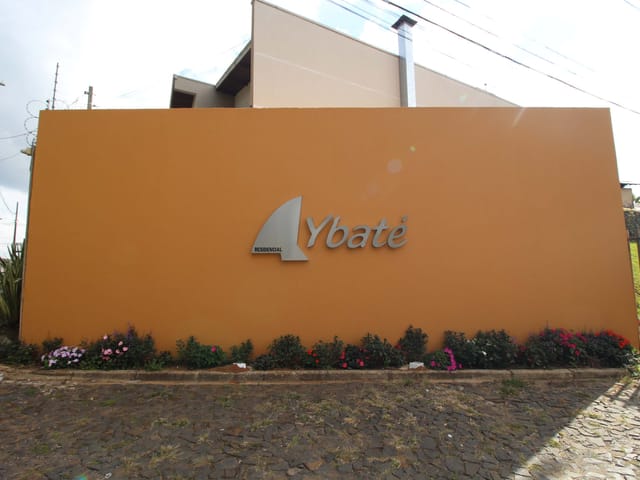 Casa com 68m² 2 quartos e 2 banheiros, à venda, no bairro Colônia Dona Luíza em Ponta Grossa
